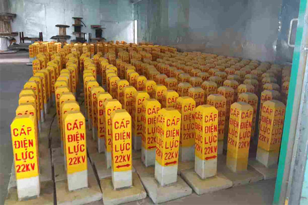 Móc Báo Hiệu Cảnh Báo Cáp Ngầm Bằng Bê Tông
