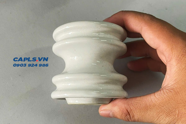 Sứ cách điện ống chỉ Minh Long 2