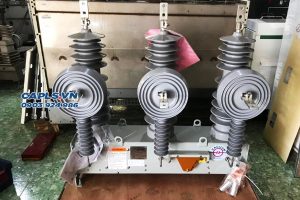 Máy Đóng Cắt Lặp Lại Recloser Cooper 27kV 630A