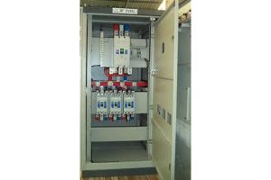 Tủ Điện Trạm Hạ Thế Solar MCCB 630A Panel hiệu Mitsubishi