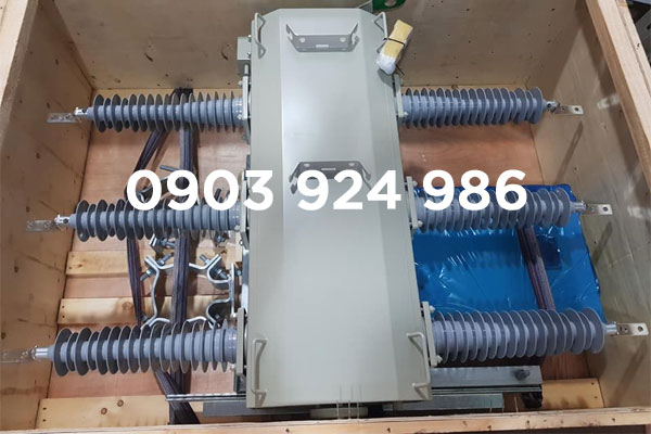 Giá Bán Dao Cắt Phụ Tải Ngoài Trời LBS BuHeung - Manual (24kV 630A 16kA/3s) 