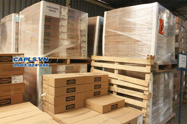 Kho hàng cầu chì tự rơi Hubbell AB Chance