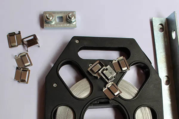 Báo Giá: Khóa Đai Thép Không Gỉ (Khóa Đai Inox Giá Tốt)
