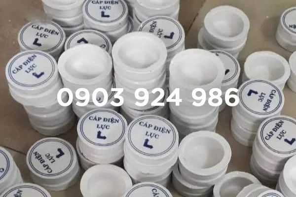 Mốc sứ báo cáp điện lực mũi tên góc