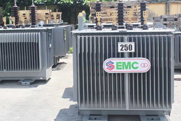 Máy biến áp 3 pha 250kVA hãng EMC (Máy biến áp Cơ điện Thủ Đức)
