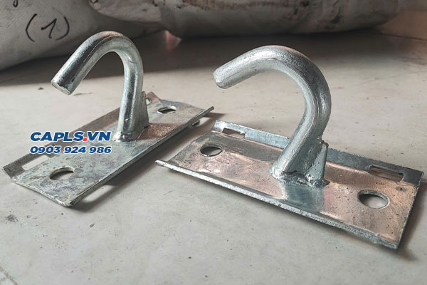 Móc treo cáp vặn xoắn chữ J